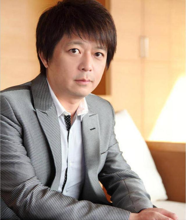 亏30亿“一代鞋王”达芙妮崩塌！红颜加速衰败AG真人百家家乐APP6000门店关闭4年(图9)