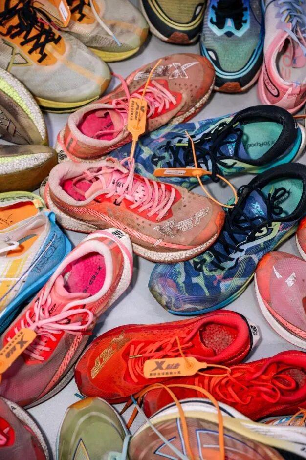 ？特步的答案藏在跑过的旧鞋里 大公司AG真人国际游戏如何承接跑者真实需求(图8)